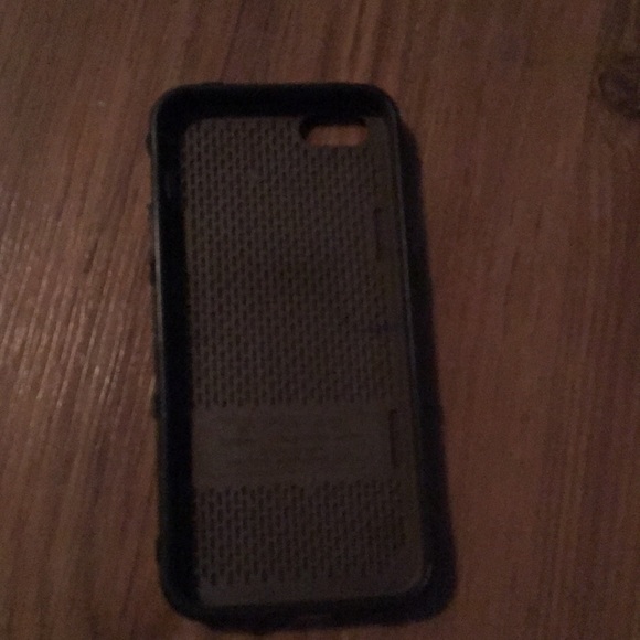iPhone case - Picture 2 of 3